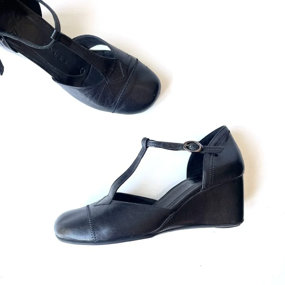 Women's Gentle Souls Black Leather Mary Jane T-Strap Wedge Sandals Size 39